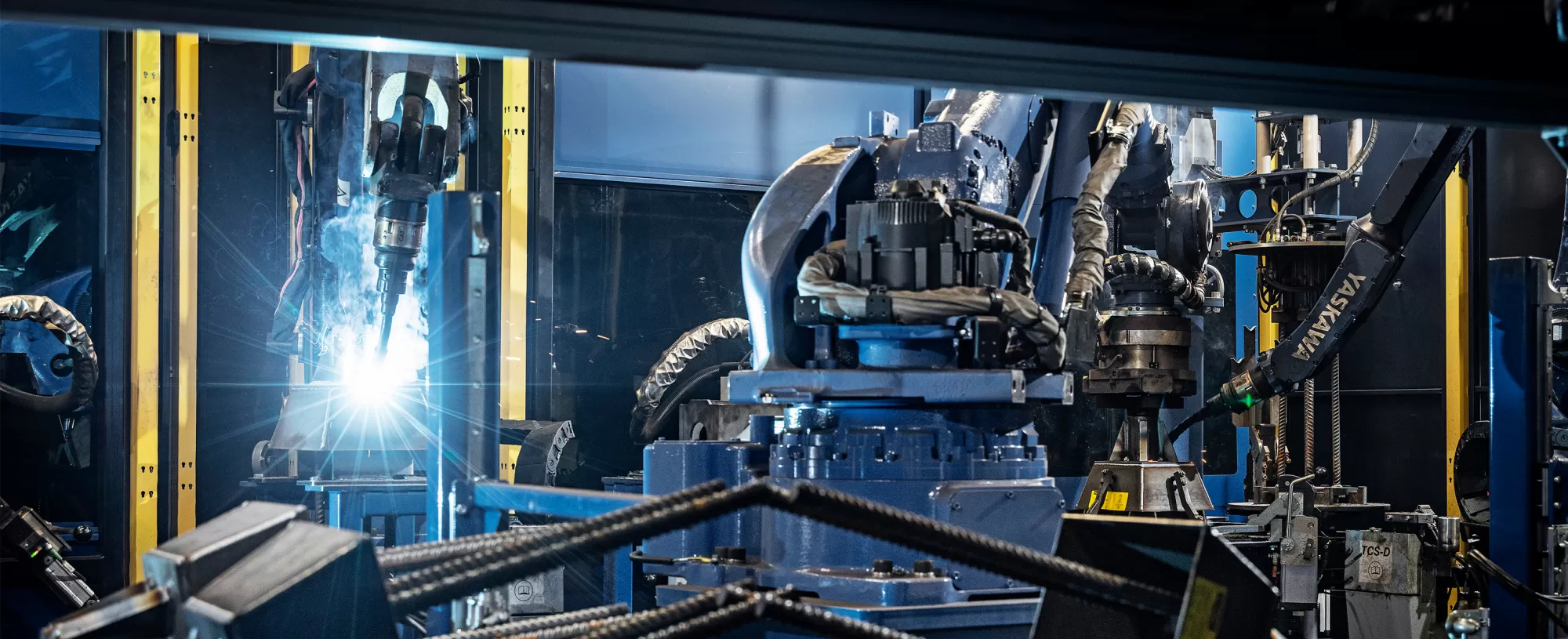 Leimet-reference-AX-MIG-Welder-hero-3048x1242px